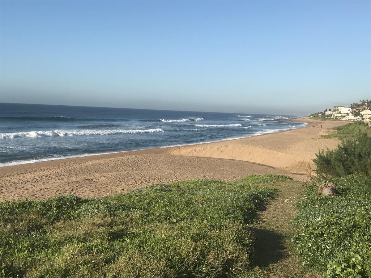 901 Umdloti Beach Resort Bagian luar foto